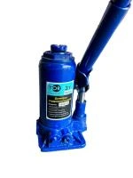 Домкрат гидравлический TOR ДГ-3 г/п 3,0 т (в пластиковом кейсе)