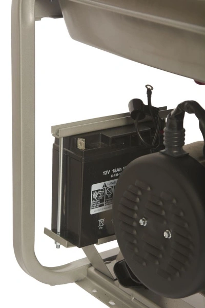 Генератор дизельный 2,8 кВт 220В 15 л с электростартером TOR KM3000D