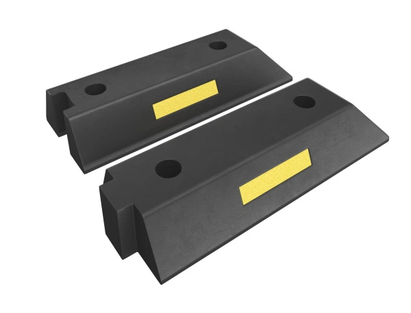 Концевая часть делиниатора КР-1,0-2 с выступом, скошенный угол