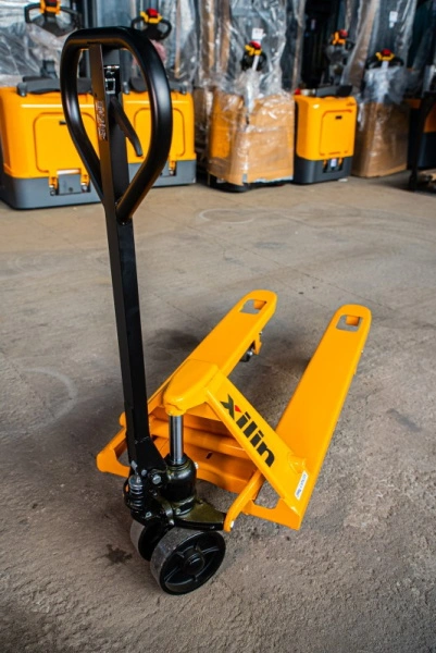 Тележка гидравлическая 2500 кг 1150 мм резиновые колеса XILIN DF-III