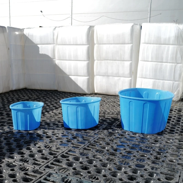 Ванна 1000л синяя